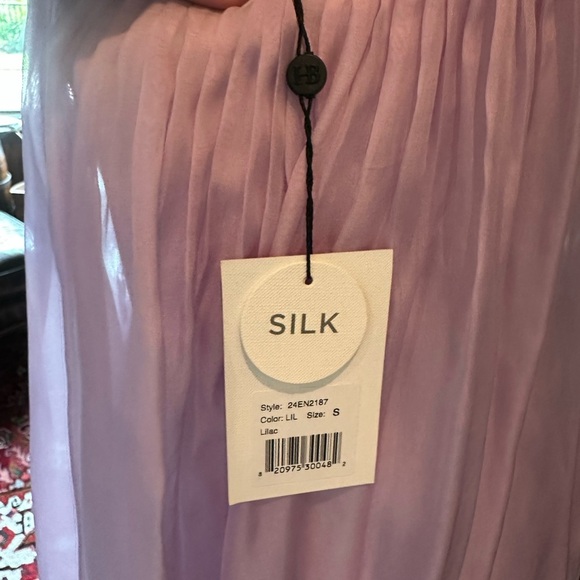 Hale Bob 100% Silk Chemise - Picture 5 of 5